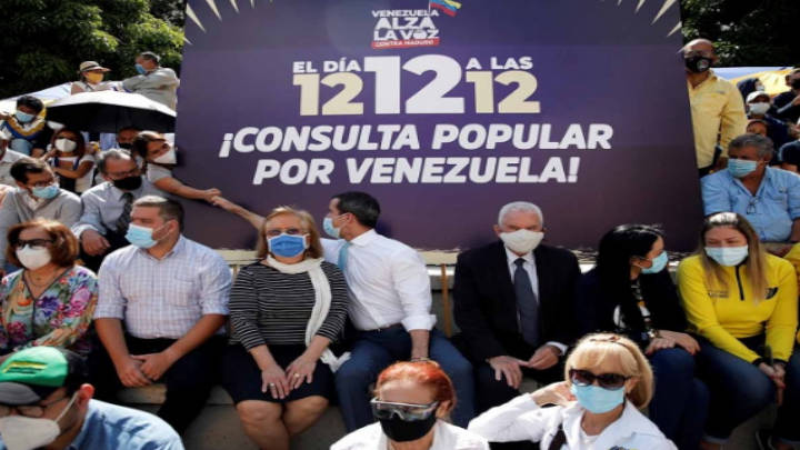 La oposición venezolana muestra su rechazo con consulta antichavista